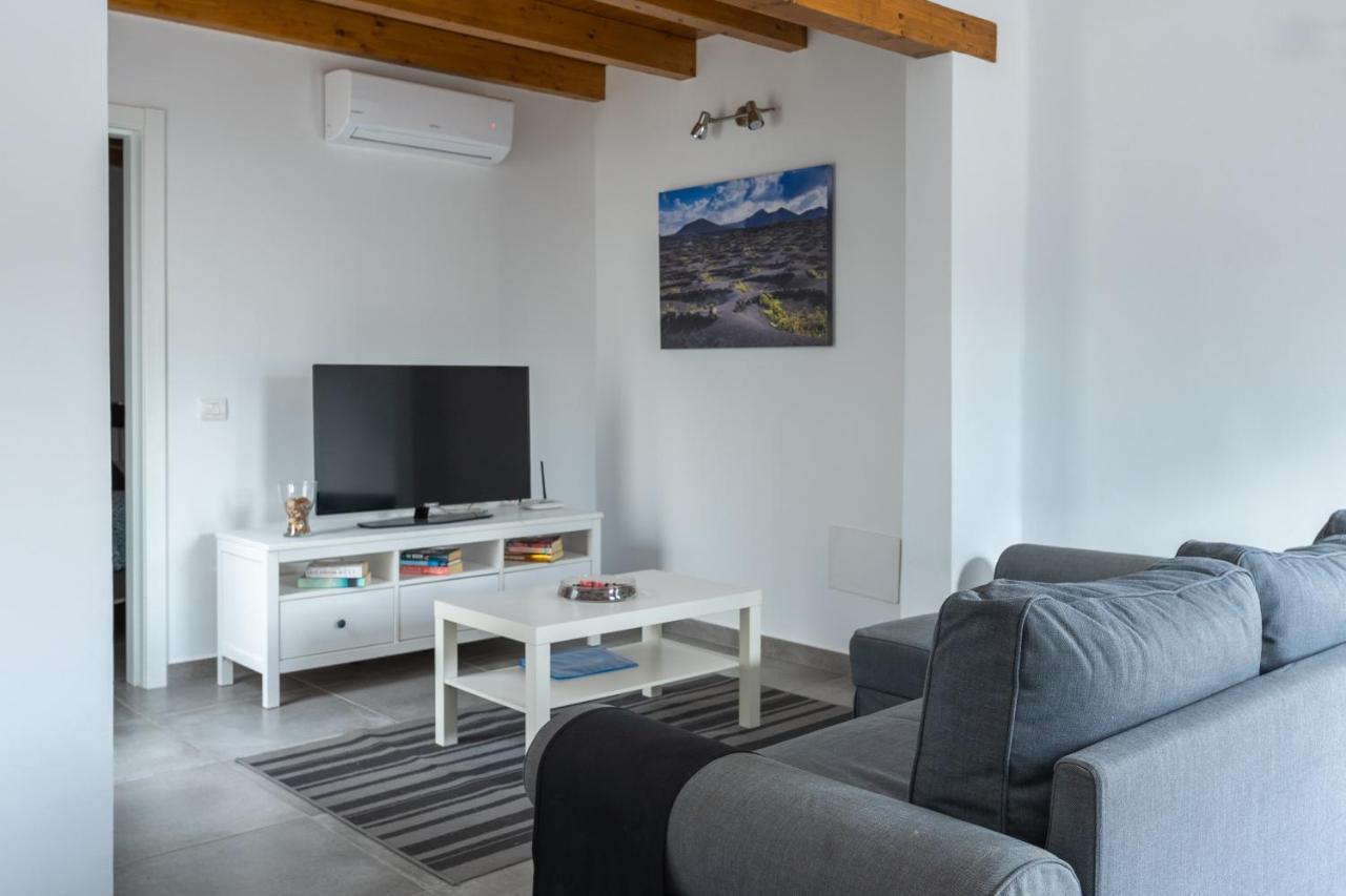 Luxury Casa Playa Roca Bord De Mer Costa Teguise Extérieur photo