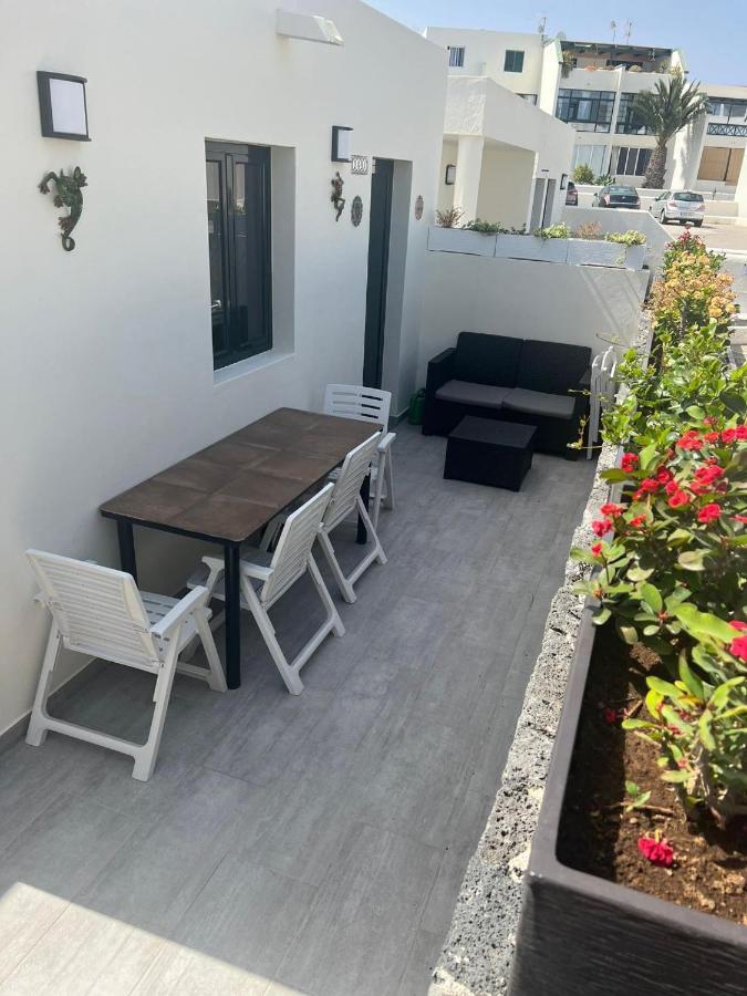 Luxury Casa Playa Roca Bord De Mer Costa Teguise Extérieur photo